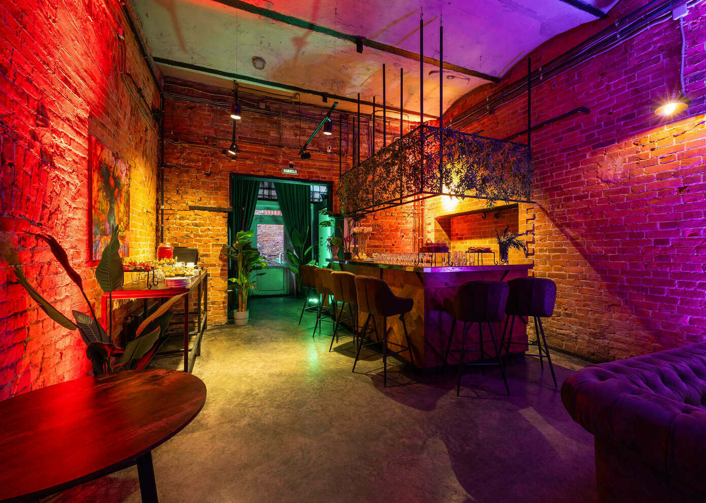 забронировать Loft Place в Санкт-Петербурге