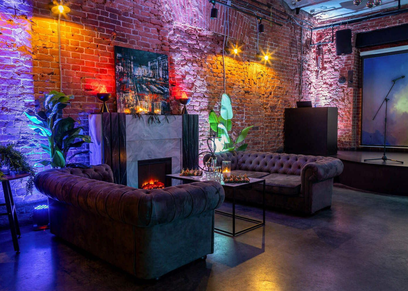 забронировать Loft Place в Санкт-Петербурге