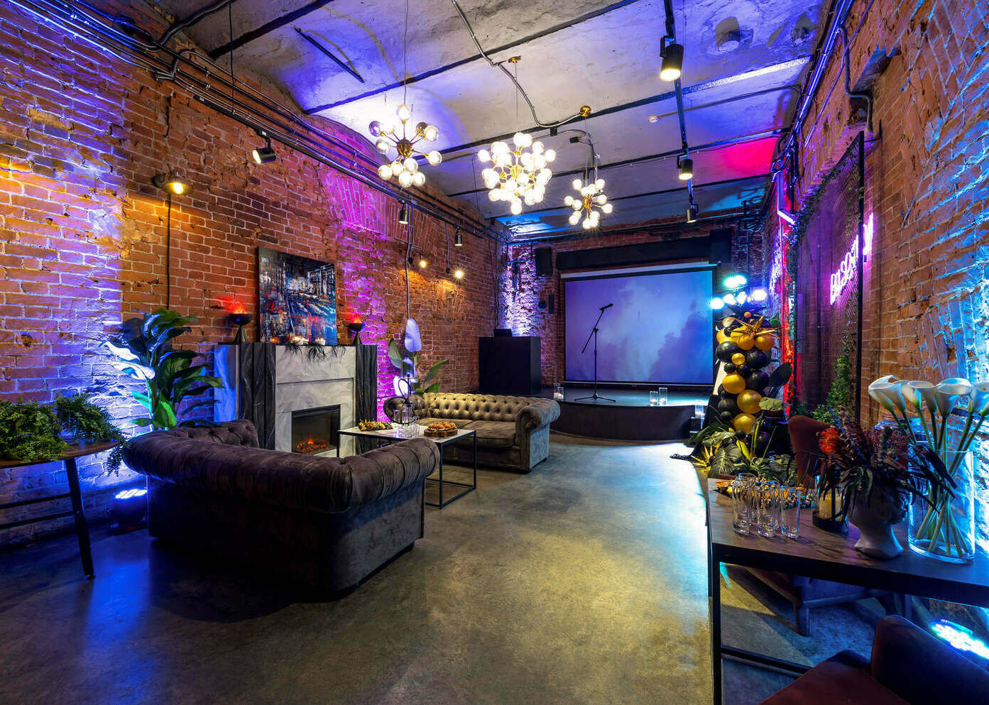 забронировать Loft Place в Санкт-Петербурге