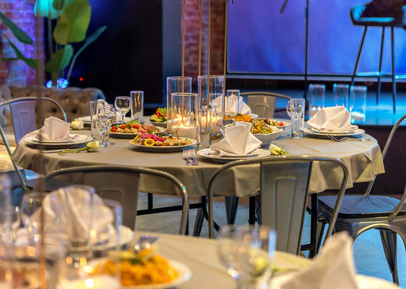 забронировать Loft Place в Санкт-Петербурге